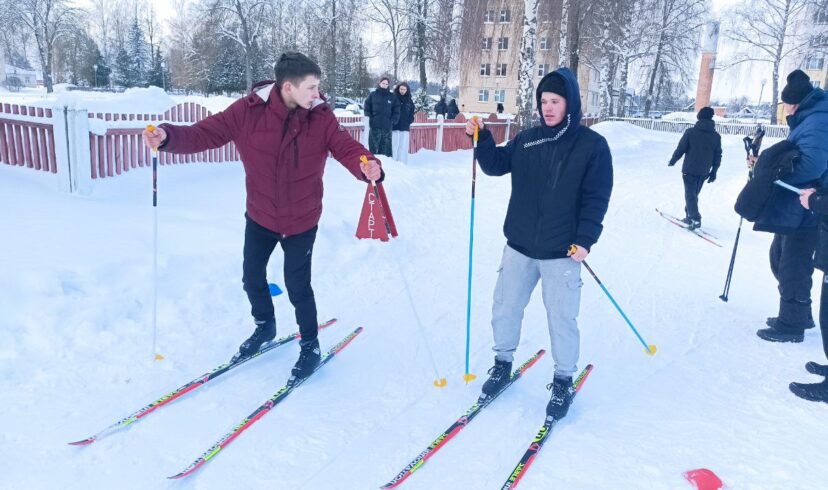 Лыжная эстафета: в Улльском колледже прошла массовая эстафета