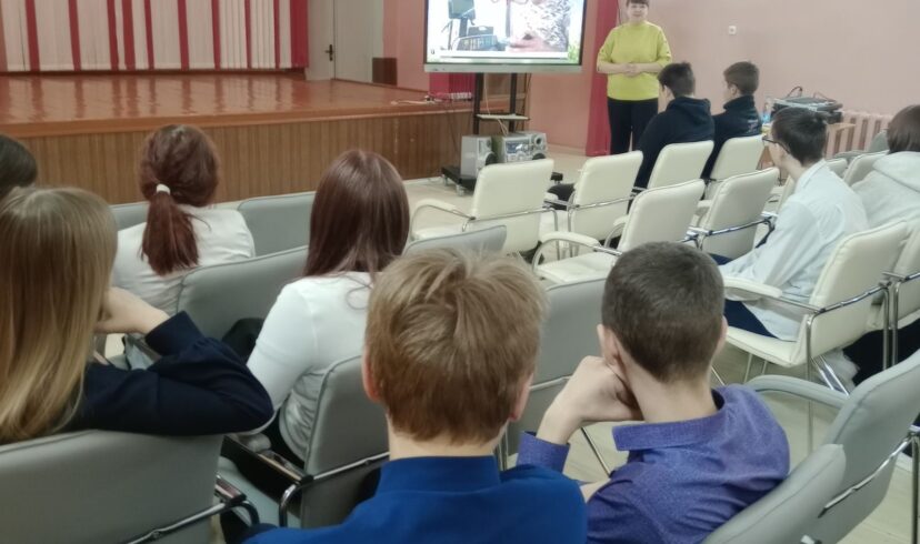 Выбираем профессию вместе!  Профориентационная встреча в Никитихинской школе Шумилинского района